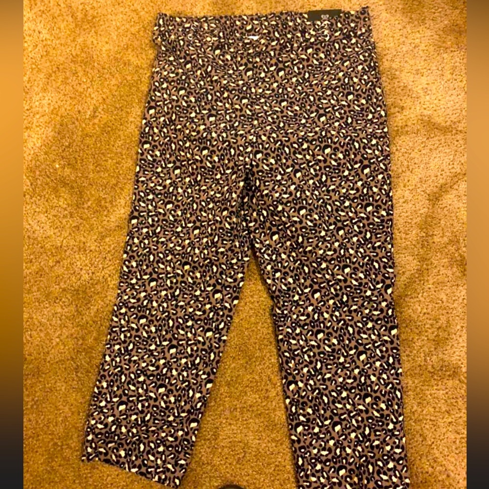 New: Ladies Rafaella Capris (12)